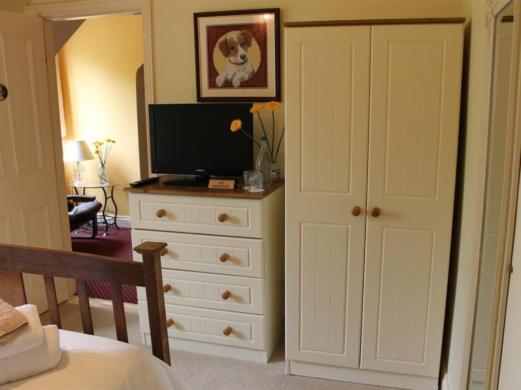 Blossom Hill Bed And Breakfast Killaloe Eksteriør billede