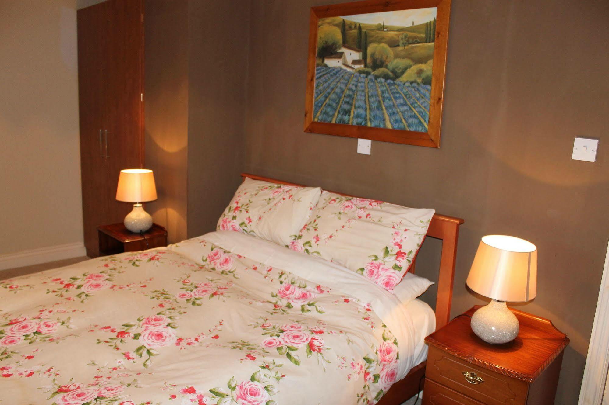 Blossom Hill Bed And Breakfast Killaloe Eksteriør billede
